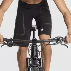 Assos TRAIL TACTICA Cargo Shorts T3 Black Series L 13 Assos TRAIL TACTICA Cargo Shorts T3 Black Series L -Bicicletas comprar Assos TRAIL TACTICA Cargo Shorts T3 Black Series L Baggy Shorts Black Series SS23 1