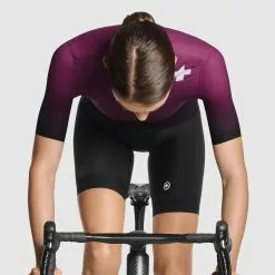 Assos Women's DYORA RS Jersey S9 TARGA -Bicicletas comprar Assos Women s DYORA RS Jersey S9 TARGA Jerseys Rampant Ruby SS23 12 20 352 4O M 1