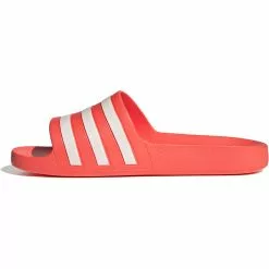 Adidas Adilette Aqua Slides 13 Adidas Adilette Aqua Slides -Bicicletas comprar GZ5235 5 FOOTWEAR Photography Side20Medial20Center20View white