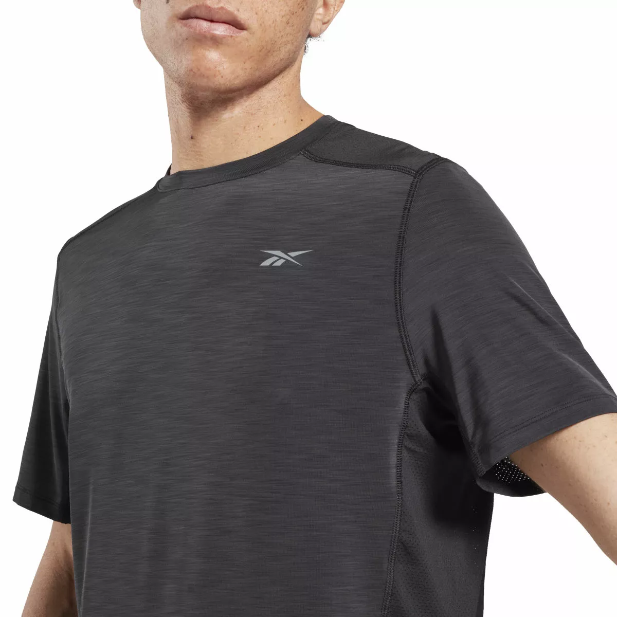 Reebok TS AC Solid Athletic Tee 7 Reebok TS AC Solid Athletic Tee - Imagen 5