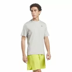 Reebok TS AC Solid Athletic Tee 27 Reebok TS AC Solid Athletic Tee -Bicicletas comprar H52185 2 APPAREL On20Model Standard20View white