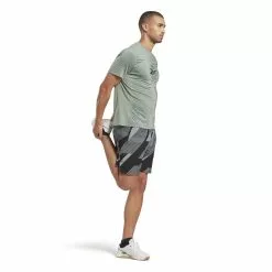 Reebok TS AC Graphic Tee -Bicicletas comprar IC5038 4 APPAREL On20Model Side20View white