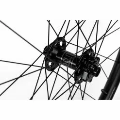 Rueda Delantera Nukeproof Neutron V2 -Bicicletas comprar Nukeproof Neutron V2 Front Wheel 04