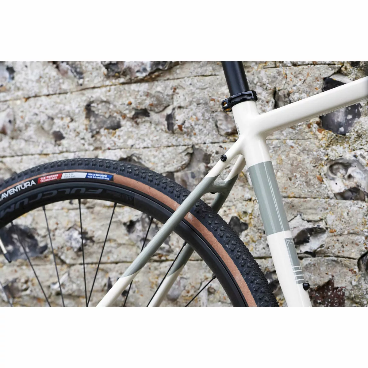 Orro Terra C Sram Apex1 RR9 Gravel Bike (2022) 10 Orro Terra C Sram Apex1 RR9 Gravel Bike (2022) - Imagen 8