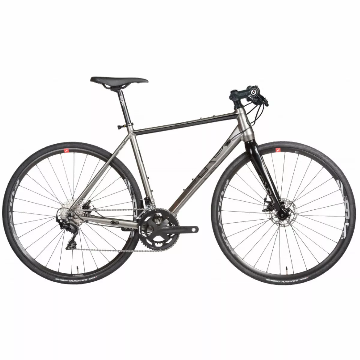 Orro Terra Gravel 105 R900 Flatbar Gravel Bike (2023) 3 Orro Terra Gravel 105 R900 Flatbar Gravel Bike (2023)