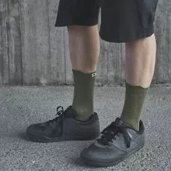 POC Lithe MTB Sock Mid -Bicicletas comprar POC Lithe MTB Sock Mid Socks Epidote Green 2022 PC651451460SML1 1