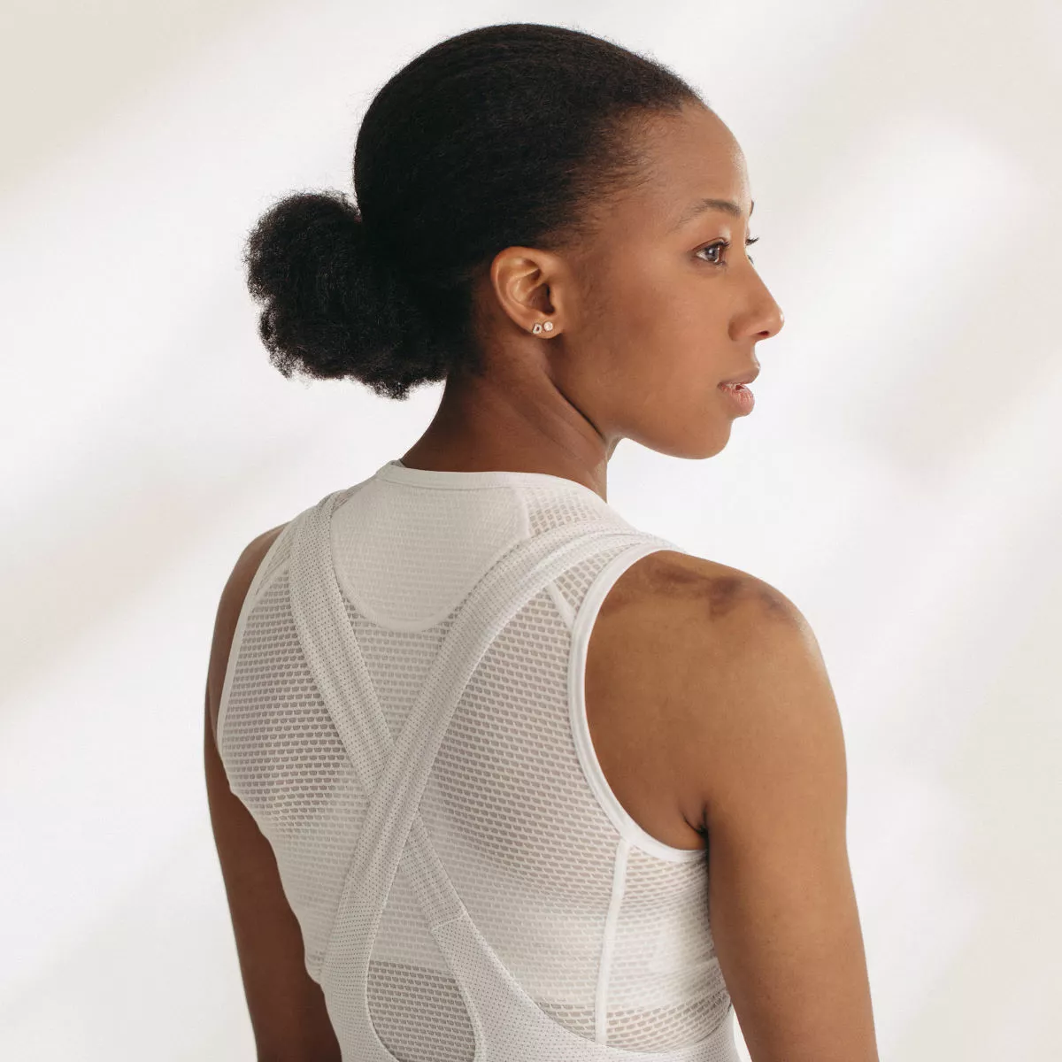 Camiseta Interior Sin Mangas Dhb Lightweight Mesh Para Mujer 5 Camiseta Interior Sin Mangas Dhb Lightweight Mesh Para Mujer - Imagen 3