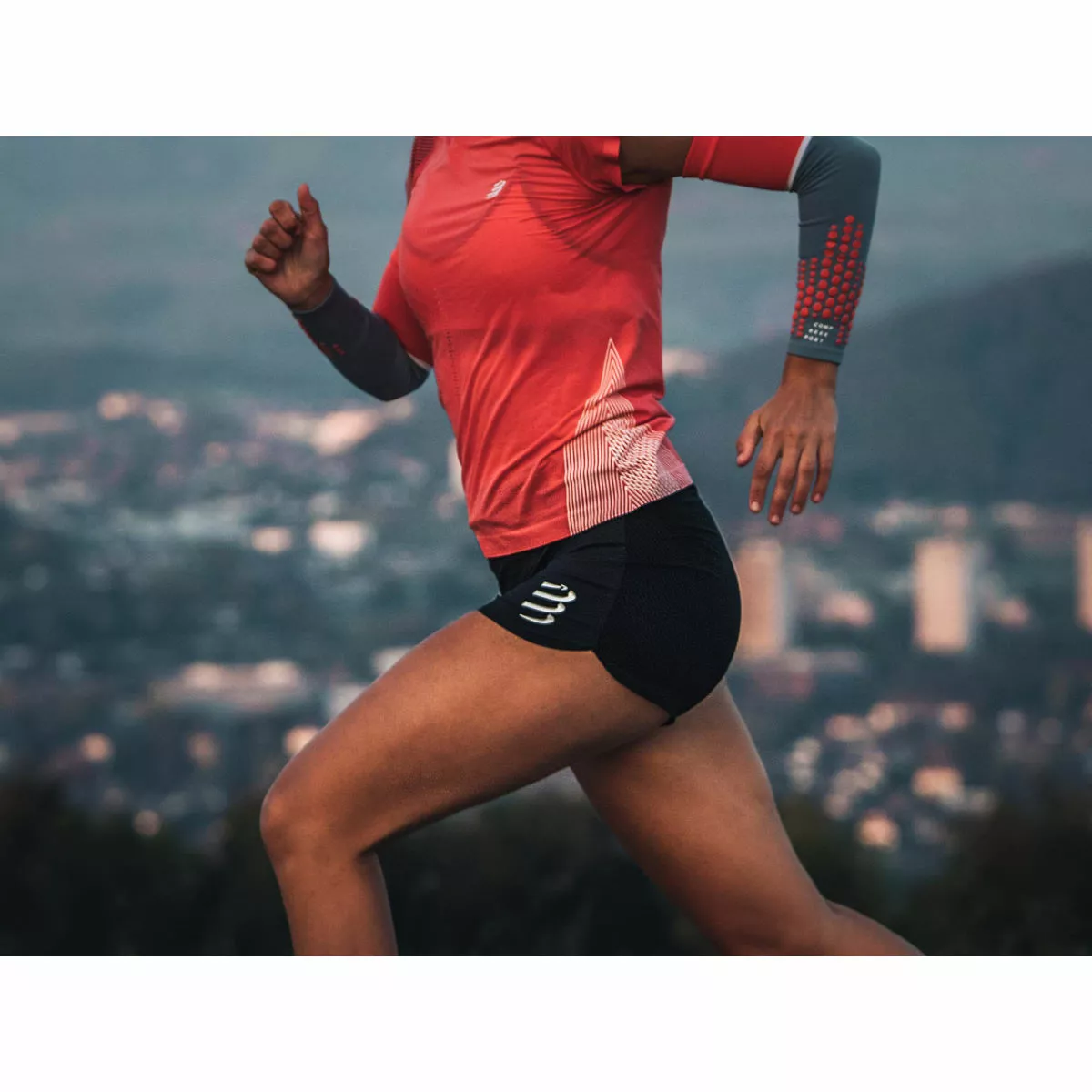 Compressport Women's Performance Overshorts 5 Compressport Women's Performance Overshorts - Imagen 3